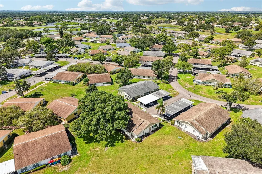 2224 GRENADIER DRIVE Sun City Center, FL 33573