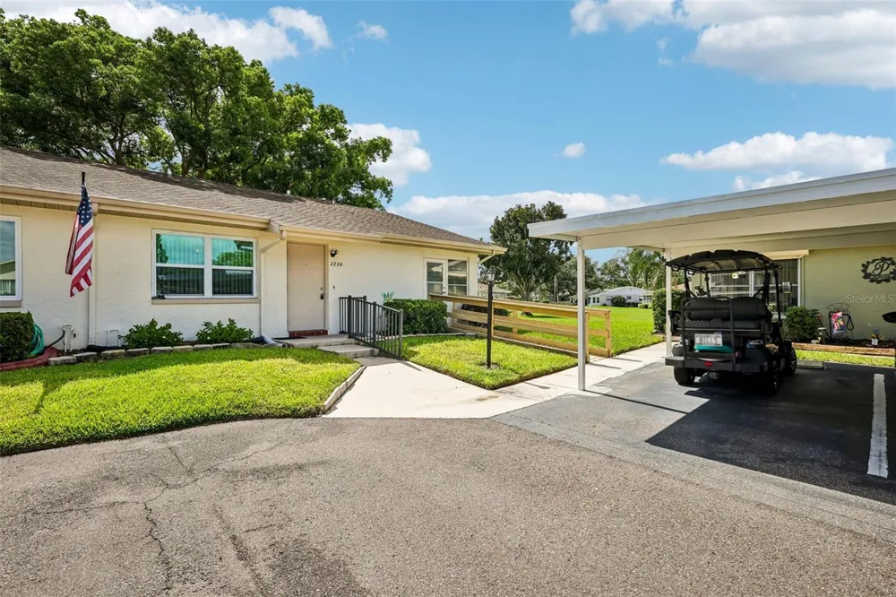 2224 GRENADIER DRIVE Sun City Center, FL 33573