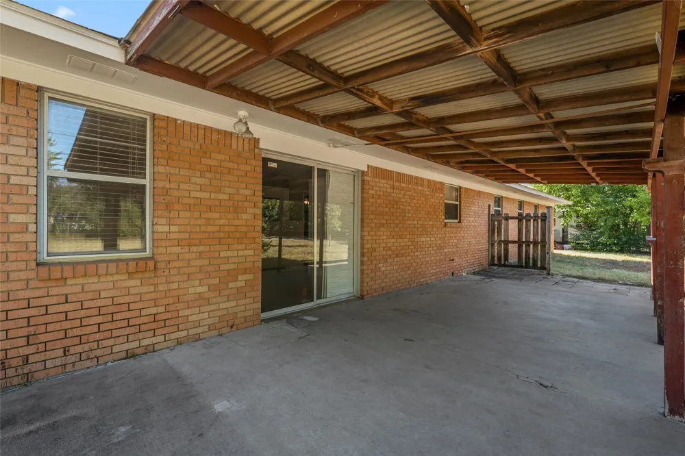 316 Cranbrook Drive Woodway, TX 76712