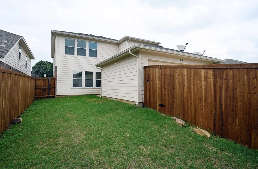 8908 Stewart Street Cross Roads, TX 76227