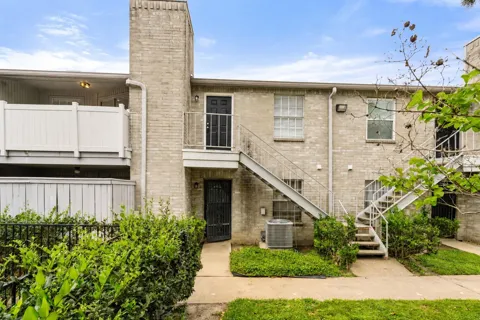 10613 Braes Bend Drive #10613C