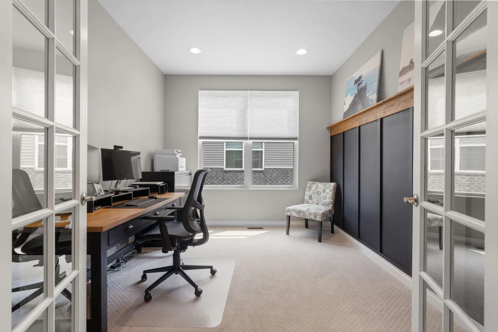 568 Ivyland Street Ann Arbor, MI 48108