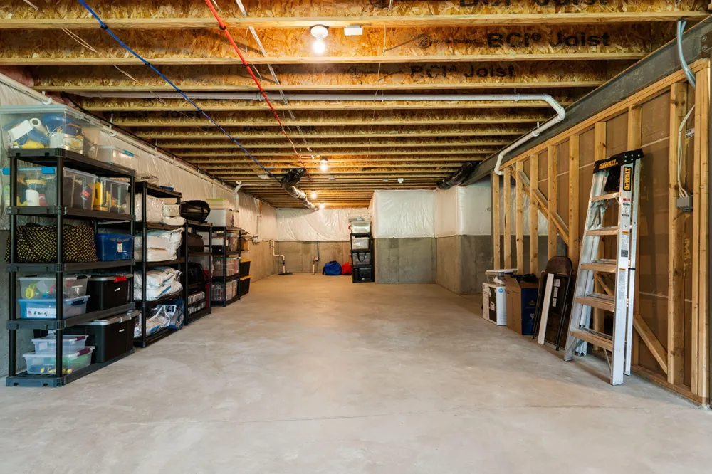 568 Ivyland Street Ann Arbor, MI 48108