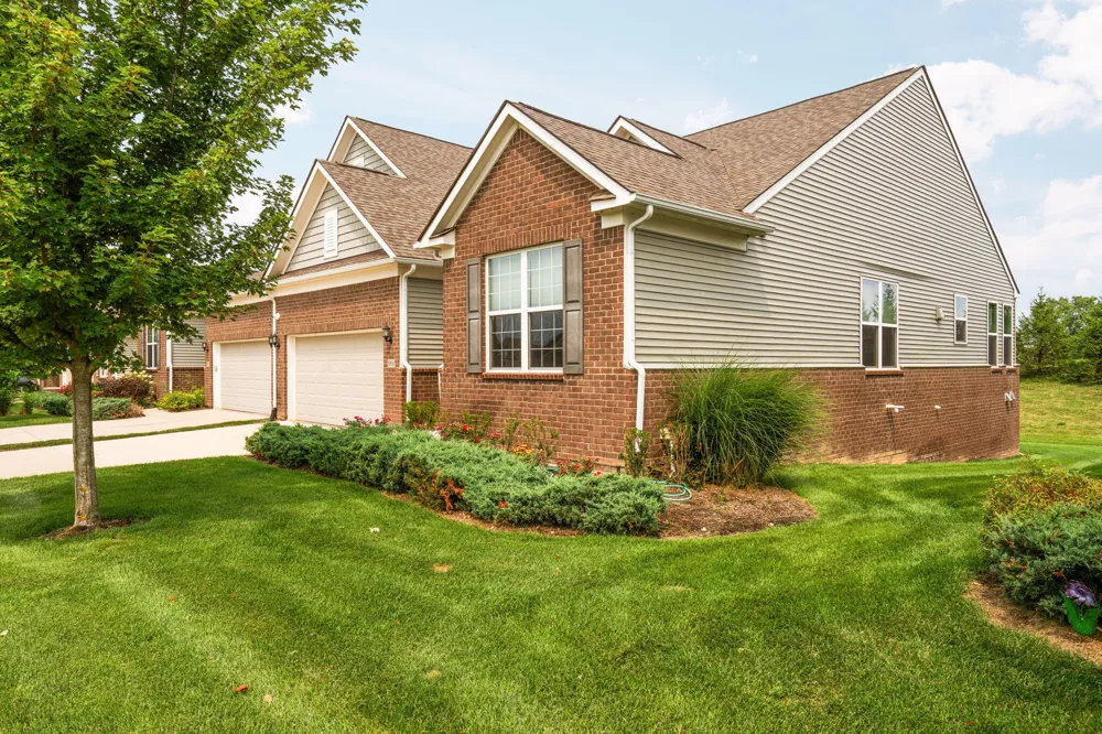 568 Ivyland Street Ann Arbor, MI 48108