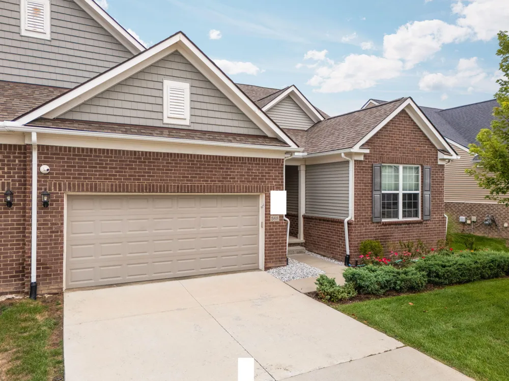568 Ivyland Street Ann Arbor, MI 48108