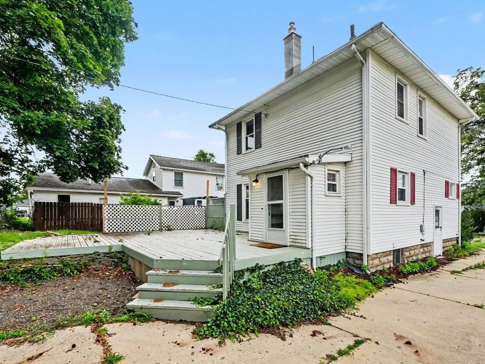 722 Webb Street Jackson, MI 49202