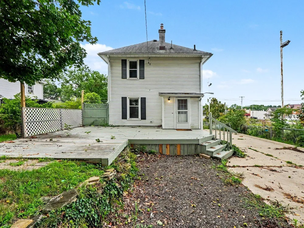 722 Webb Street Jackson, MI 49202