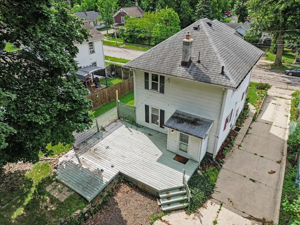 722 Webb Street Jackson, MI 49202