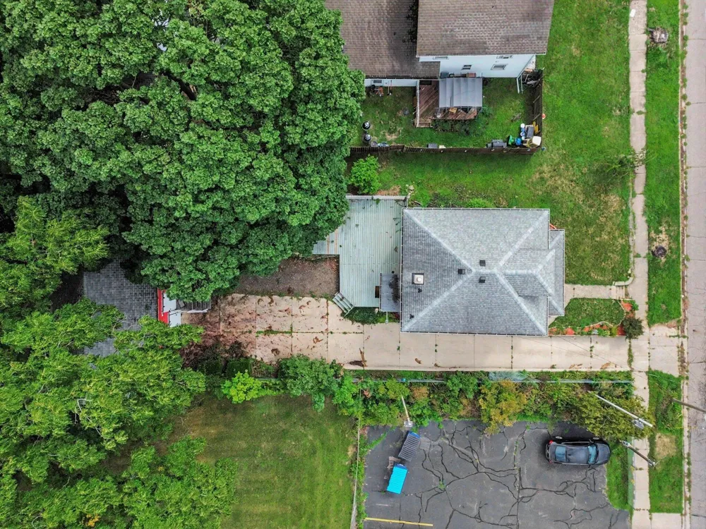 722 Webb Street Jackson, MI 49202