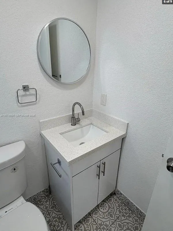 1811 NW 19th Ter #8 Miami, FL 33125