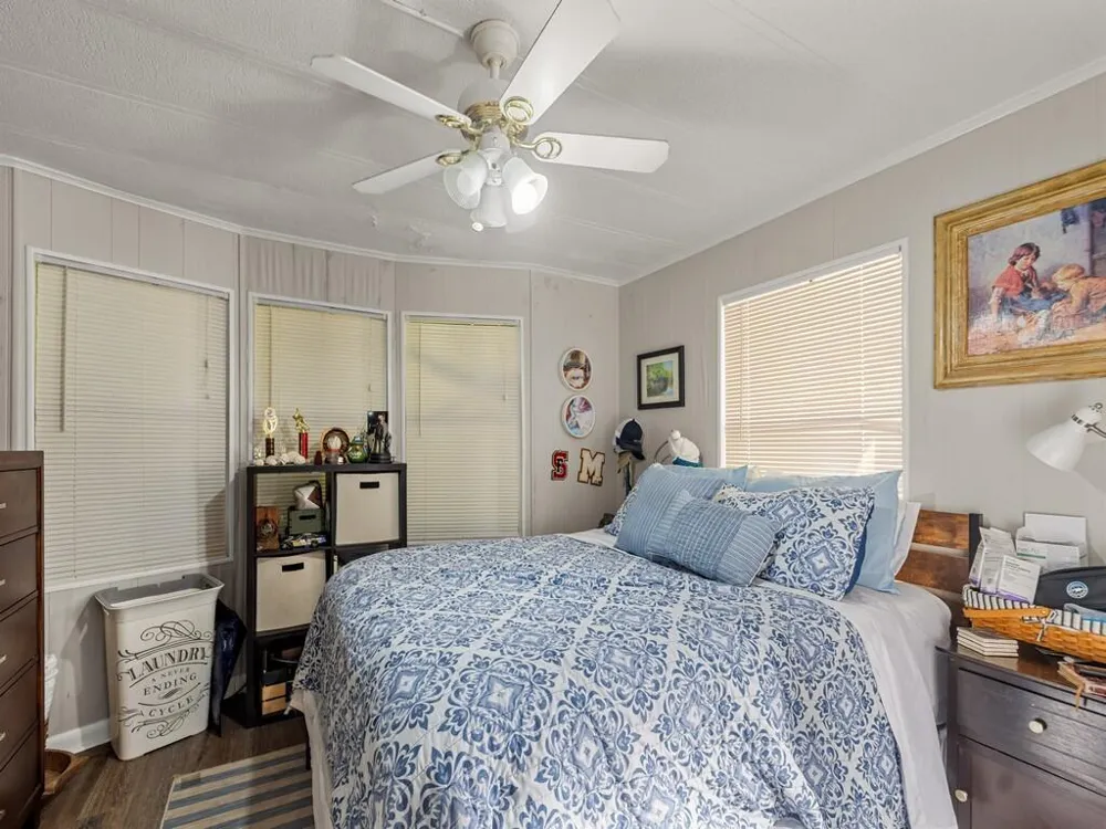 385 NE Jade Circle Jensen Beach, FL 34957