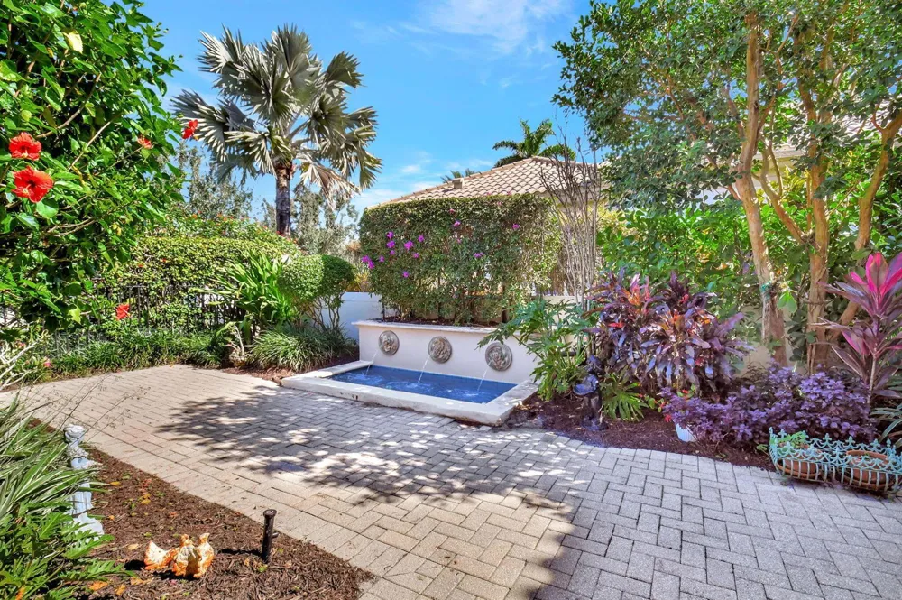 2286 NW 60th Street Boca Raton, FL 33496