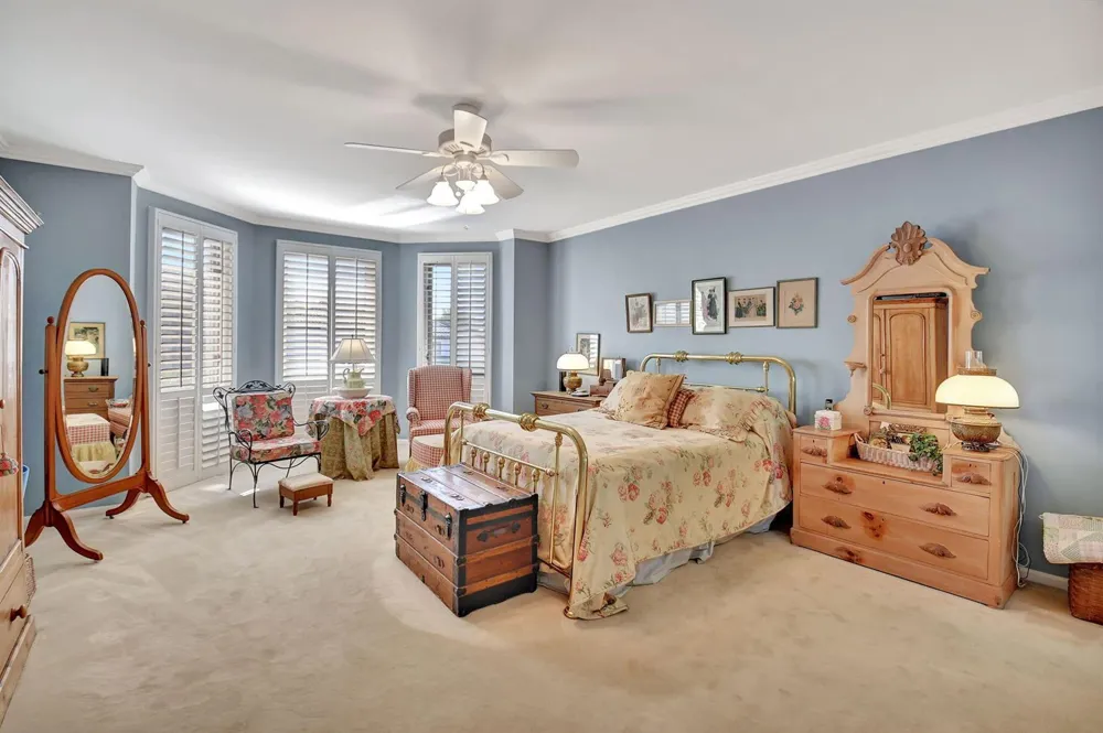 2286 NW 60th Street Boca Raton, FL 33496