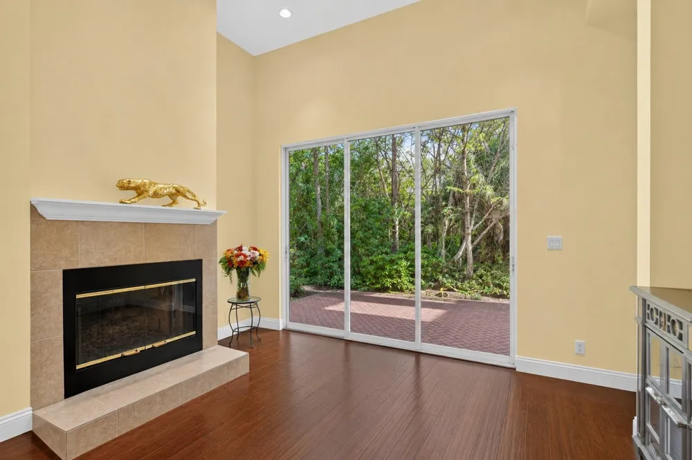 7104 NW 48TH LANE Coconut Creek, FL 33073