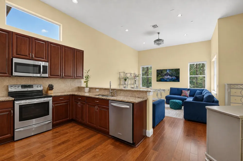 7104 NW 48TH LANE Coconut Creek, FL 33073
