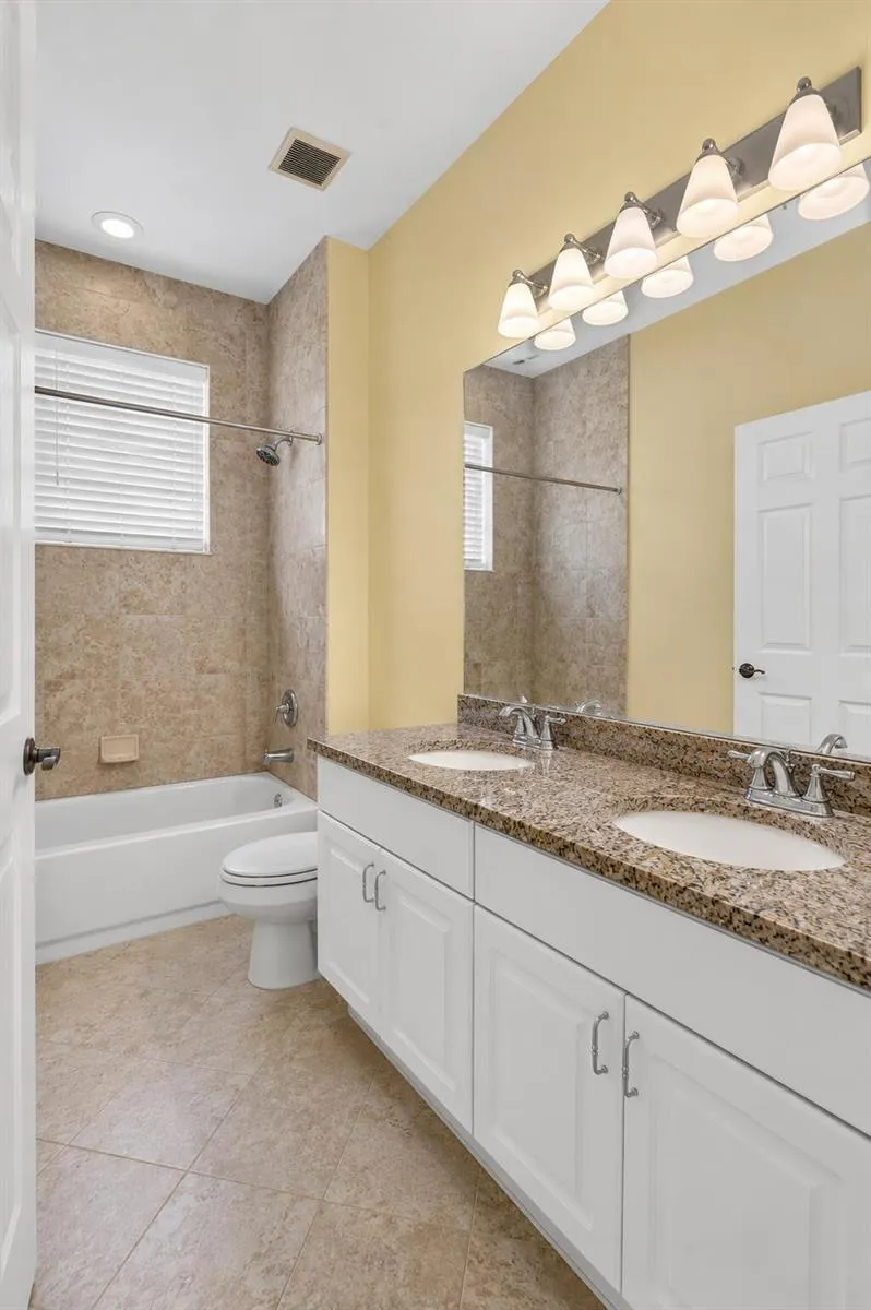 7104 NW 48TH LANE Coconut Creek, FL 33073