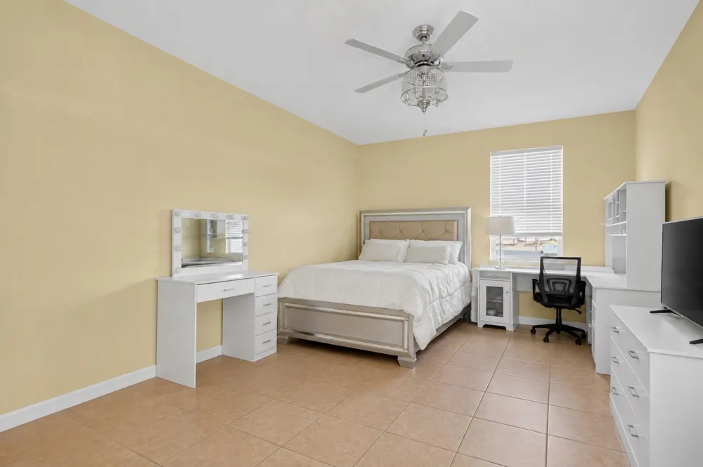 7104 NW 48TH LANE Coconut Creek, FL 33073