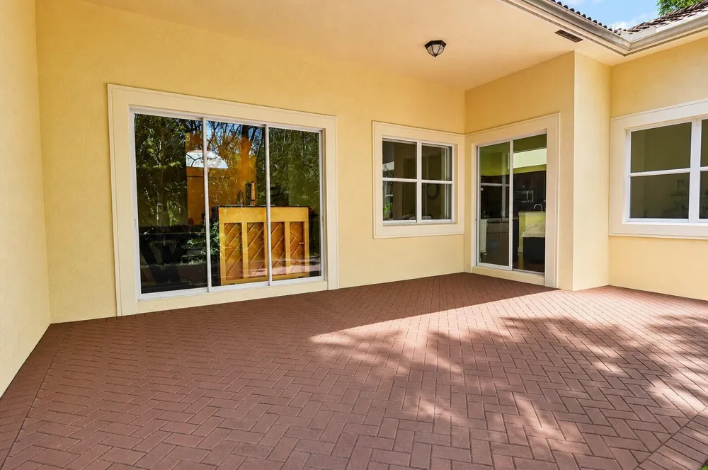 7104 NW 48TH LANE Coconut Creek, FL 33073