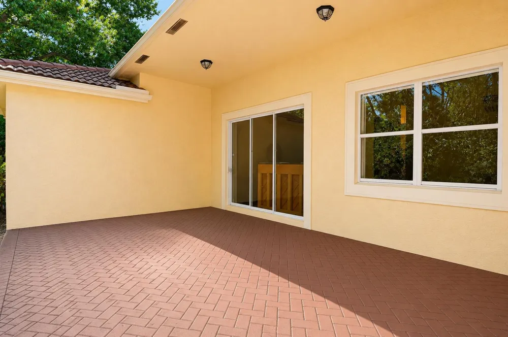 7104 NW 48TH LANE Coconut Creek, FL 33073