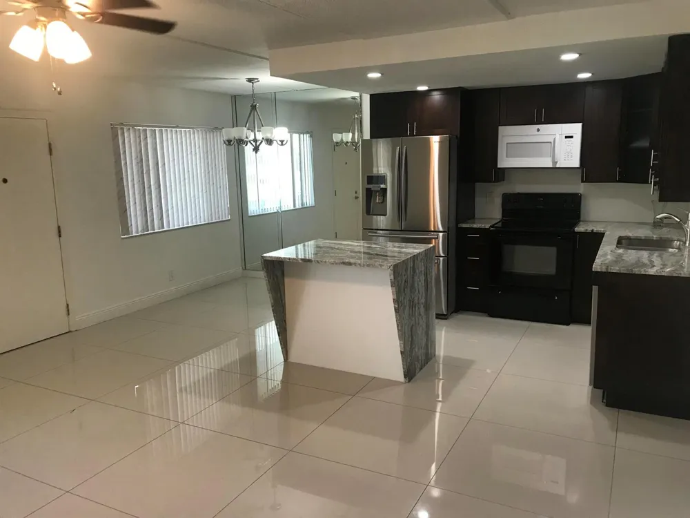 2000 SPRINGDALE BOULEVARD #210 Palm Springs, FL 33461