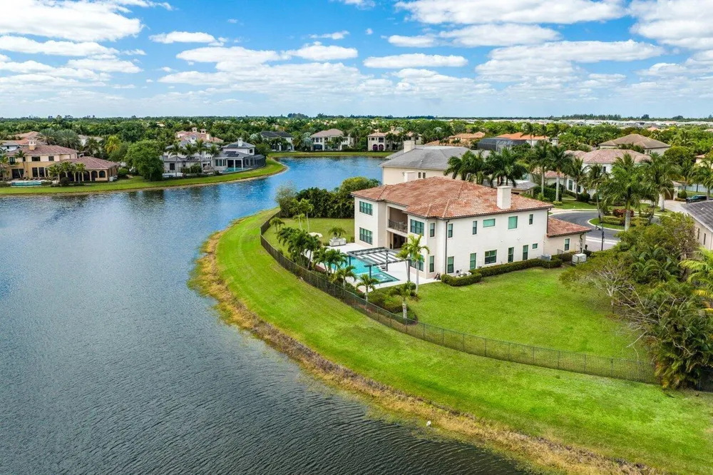17511 Cadena Drive Boca Raton, FL 33496