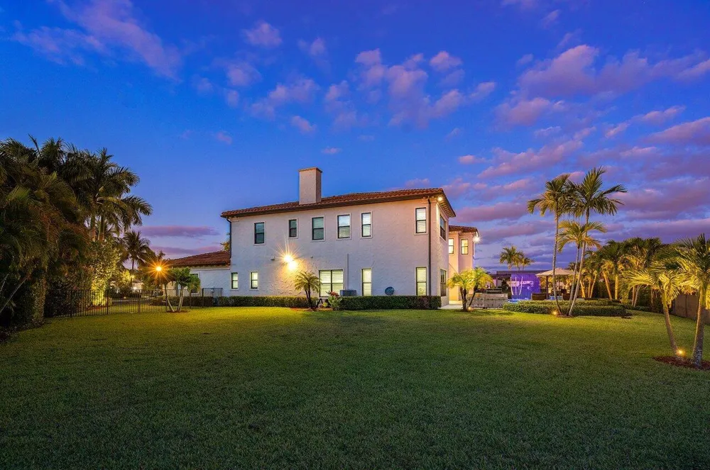 17511 Cadena Drive Boca Raton, FL 33496