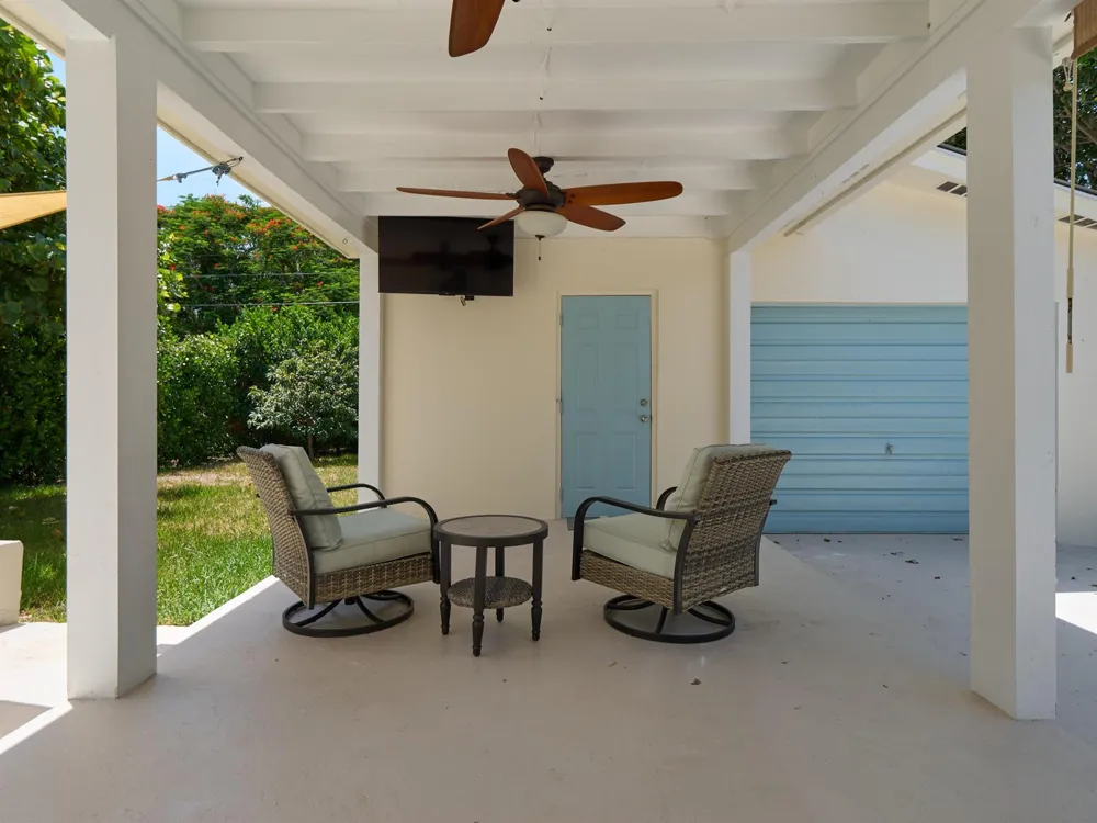 222 Bayberry Drive Lake Park, FL 33403