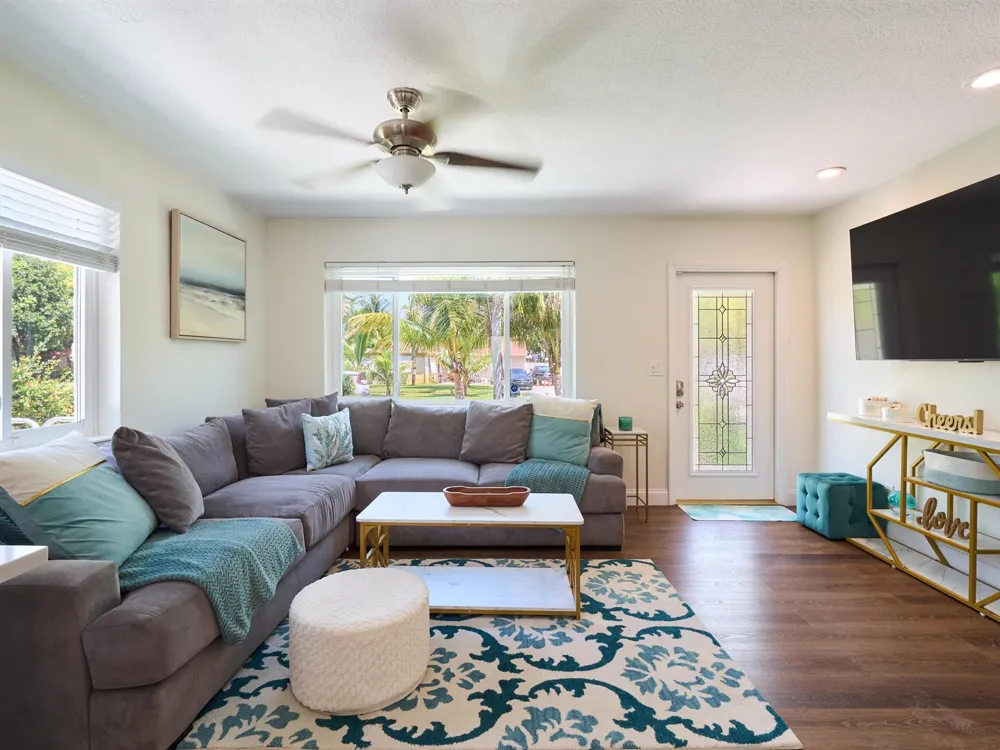 222 Bayberry Drive Lake Park, FL 33403