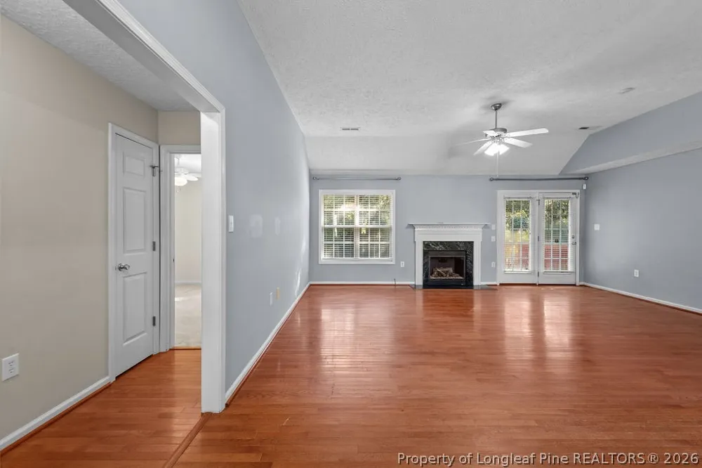 161 Oakmount Drive Raeford, NC 28376