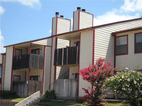 1107 Verde Drive #23