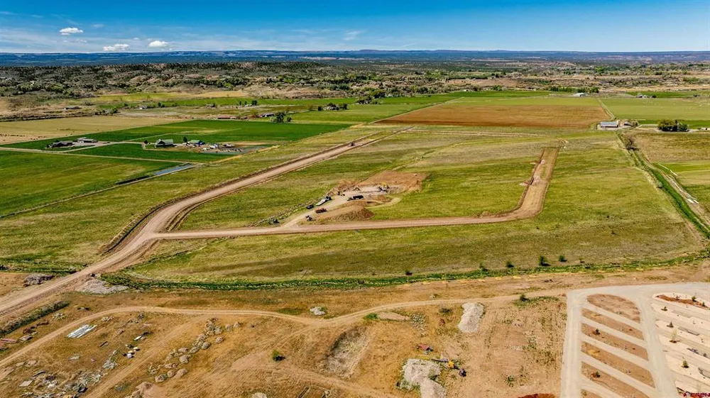 32 Rusty Spur Road Montrose, CO 81403