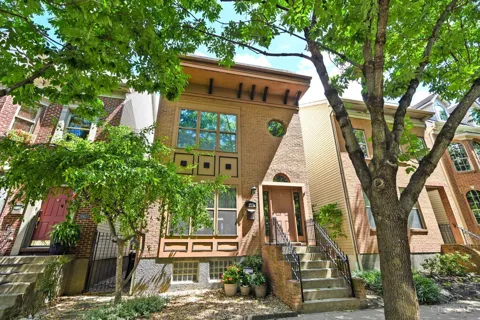 940 Weninger Circle