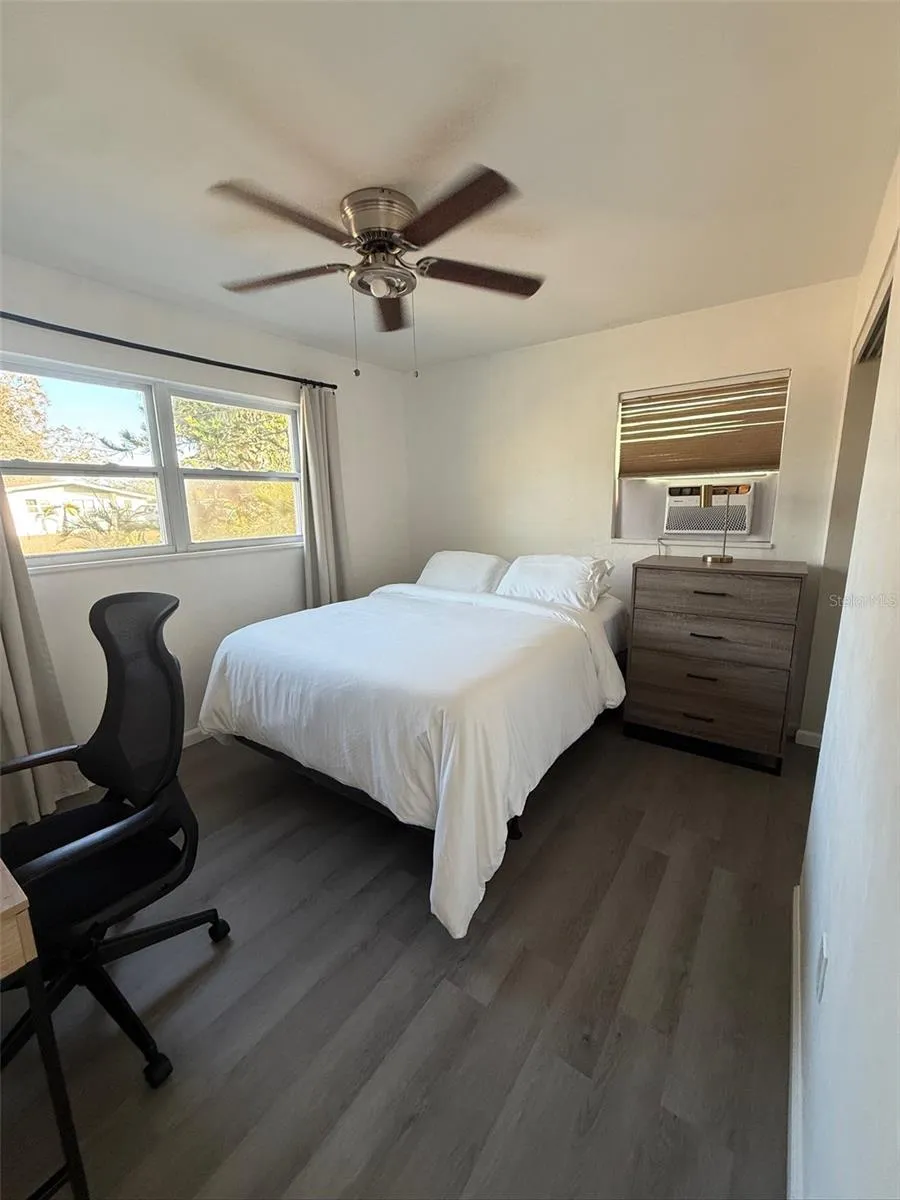 9372 88TH WAY Seminole, FL 33777