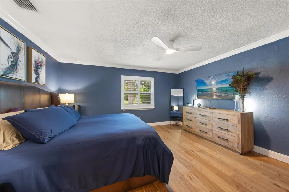 3005 SUNSET DRIVE Belleair Bluffs, FL 33770