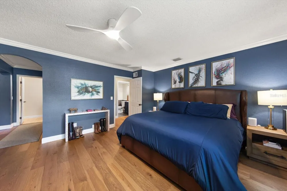 3005 SUNSET DRIVE Belleair Bluffs, FL 33770