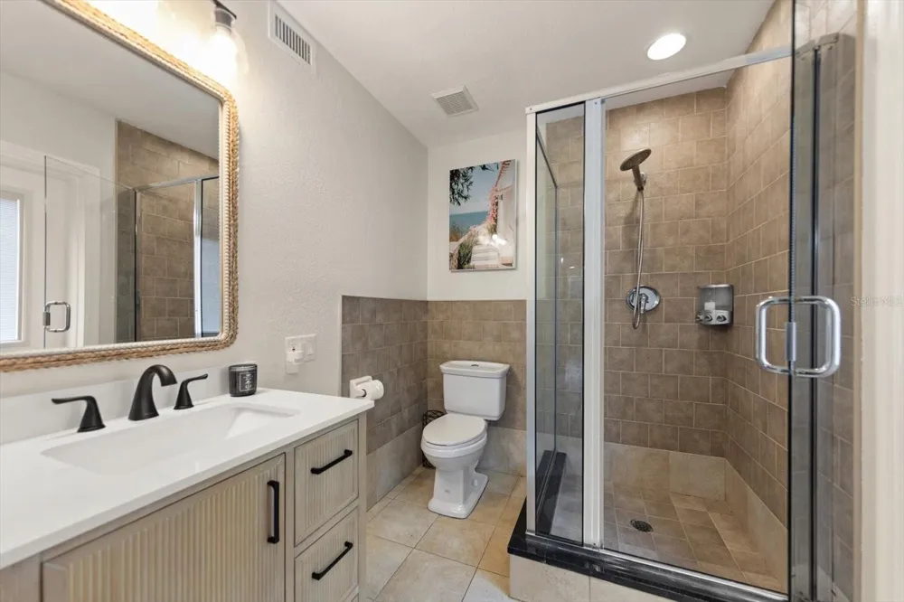 3005 SUNSET DRIVE Belleair Bluffs, FL 33770