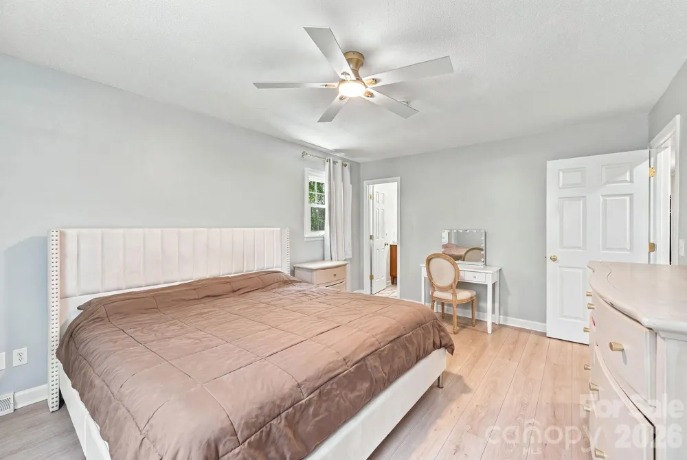 436 Peace Haven Road Winston Salem, NC 27103