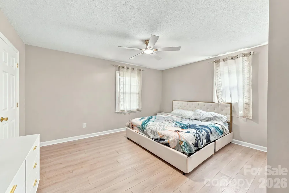 436 Peace Haven Road Winston Salem, NC 27103