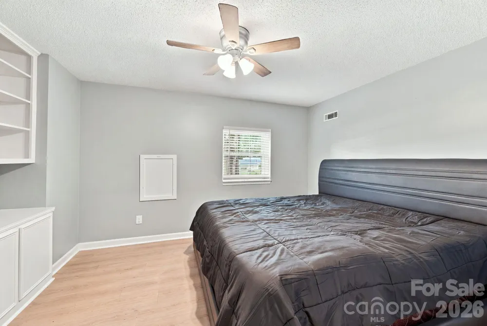 436 Peace Haven Road Winston Salem, NC 27103