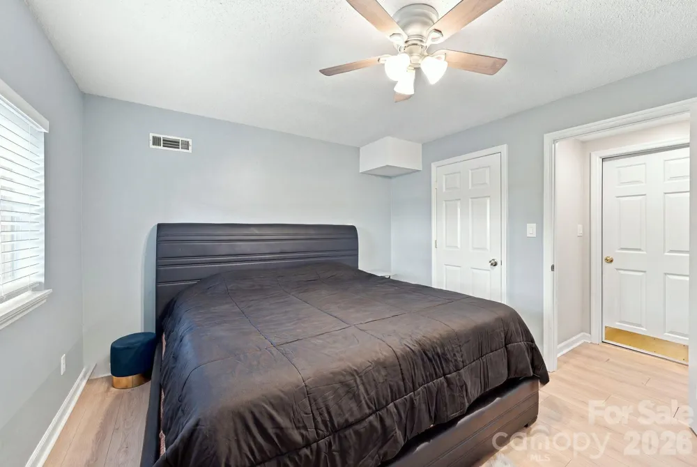 436 Peace Haven Road Winston Salem, NC 27103