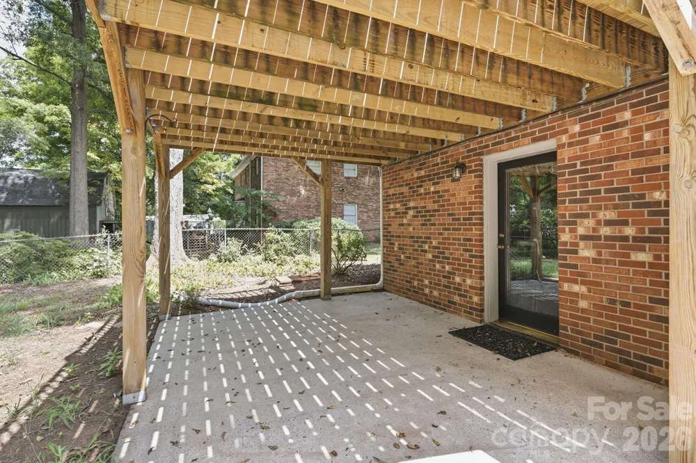 436 Peace Haven Road Winston Salem, NC 27103