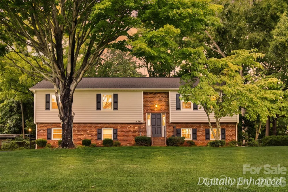 436 Peace Haven Road Winston Salem, NC 27103
