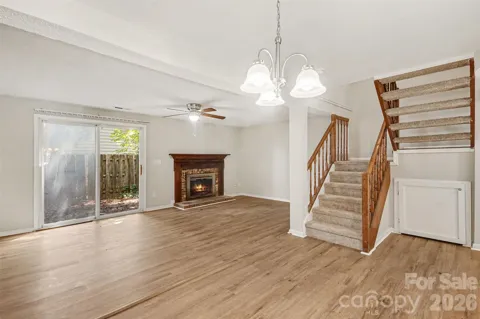 5912 Bayswater Lane