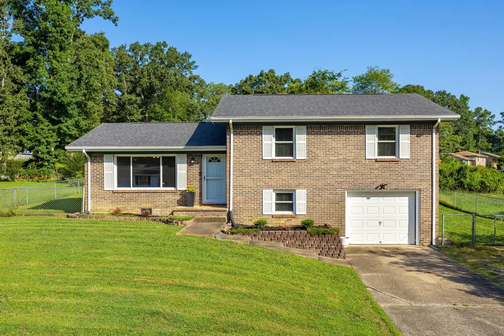 49 Foster Drive Ringgold, GA 30736