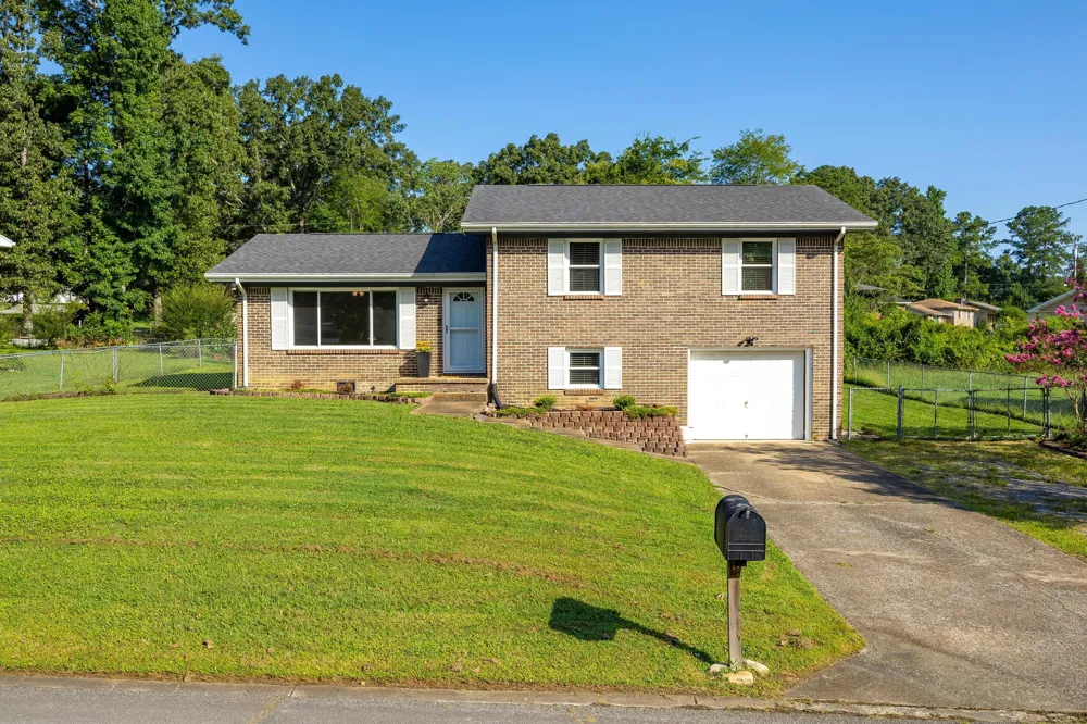 49 Foster Drive Ringgold, GA 30736