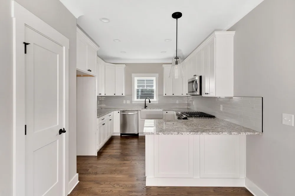 1317 Thomas Avenue Chattanooga, TN 37409