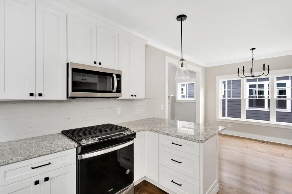 1317 Thomas Avenue Chattanooga, TN 37409