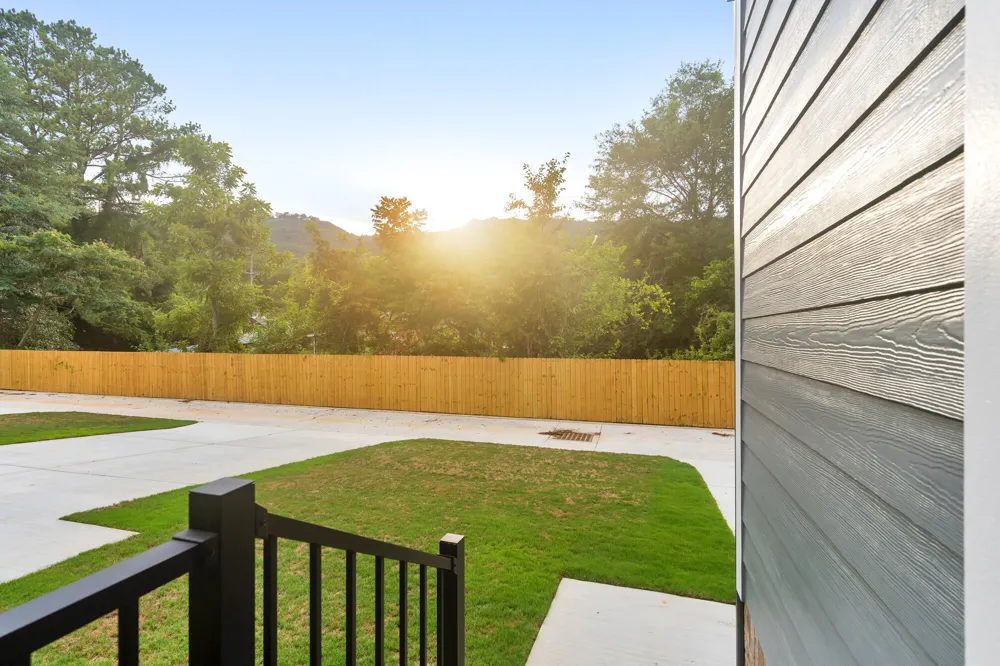 1317 Thomas Avenue Chattanooga, TN 37409