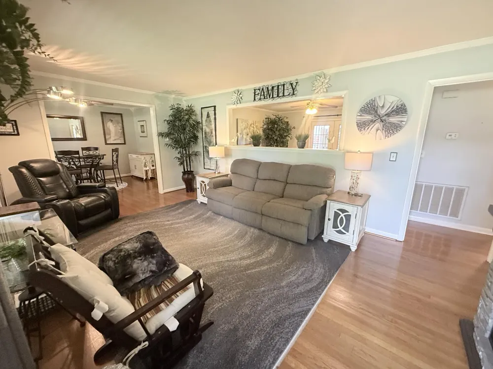 1608 Eagle Drive Hixson, TN 37343
