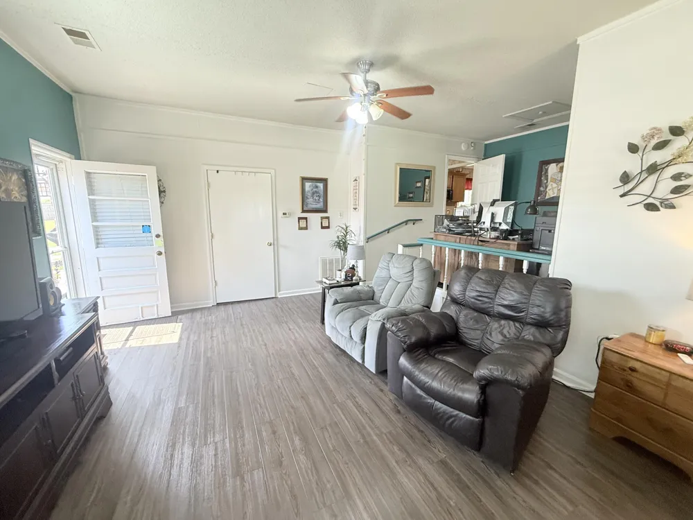 1608 Eagle Drive Hixson, TN 37343